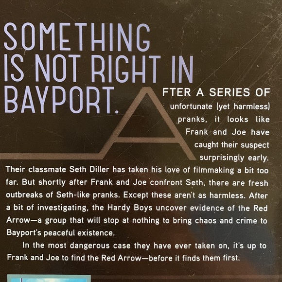 Hardy Boys Adventures book 1. Secret of the red arrow - Picture 3 of 4